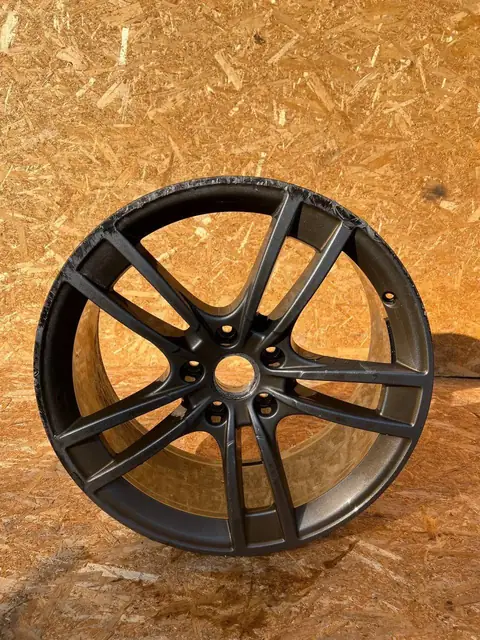 Porsche Cayenne (9YA/E3), фото 1