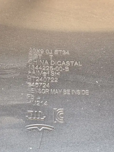 Tesla Model 3 Highland · R20, фото 4