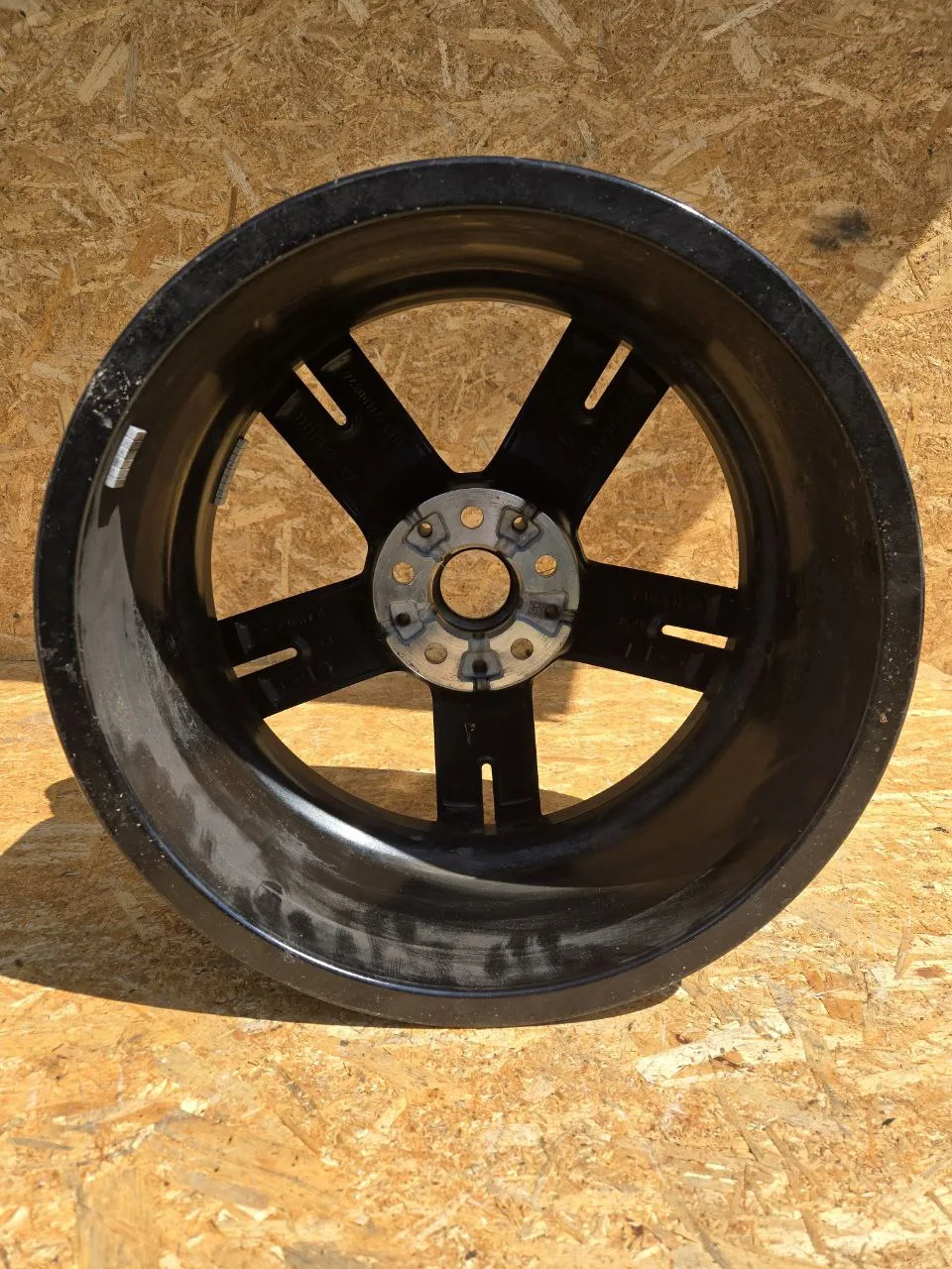 BMW 2 серия (G42); 4 серия (G22/G23) · R18, фото 3