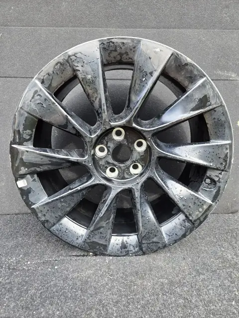 Tesla Model Y, фото 1