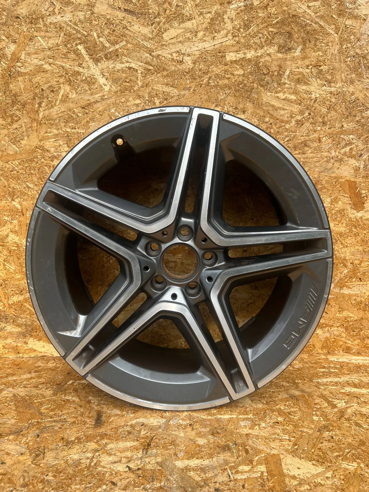 Mercedes-Benz GLE (V167) · R20, фото 1