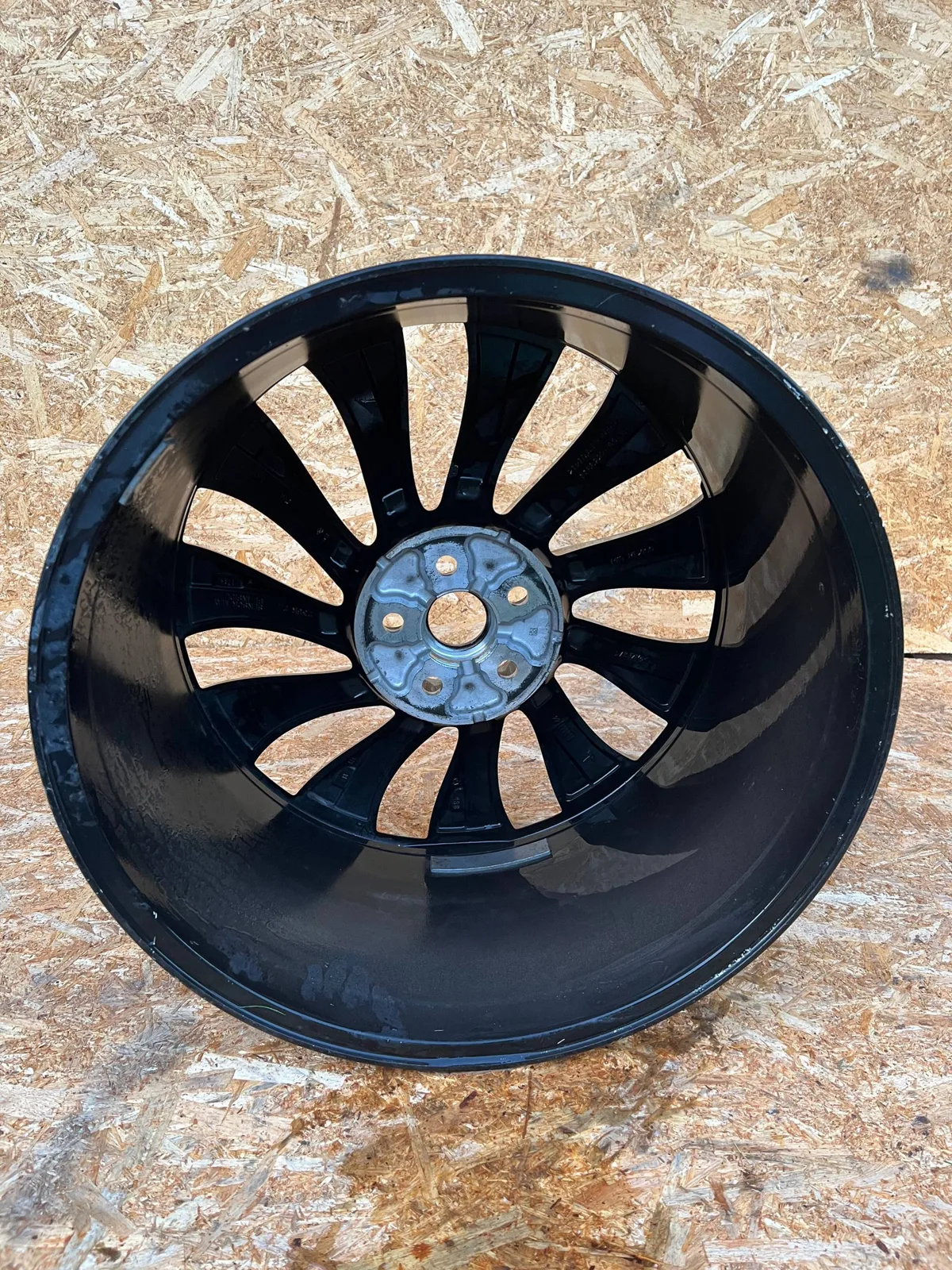 Tesla Model Y · R21, фото 2